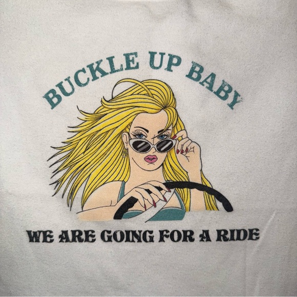 NEW RTA Buckle Up Baby Blonde White Green Graphic Tee Medium - Picture 4 of 8
